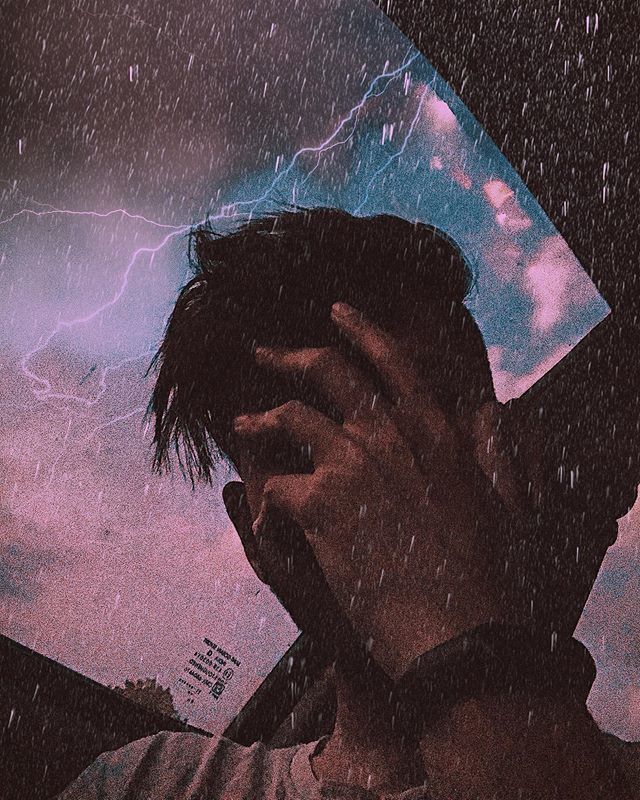 ashu30812's tweet photo. "HEY SIRI"
Skip to monsoon breaks
· comment below📮·
Follow @enchant._.lothario 
Follow @enchant._.lothario 
Follow @enchant._.lothario 
Follow @enchant._.lothario .
.
.
.
.
.
#thunder #aesthetic #sad #lightenin #monsoon #vibes #instagood #vscofilter #instadaily #tbt #blessed… https://t.co/kkkNlH3Aqs