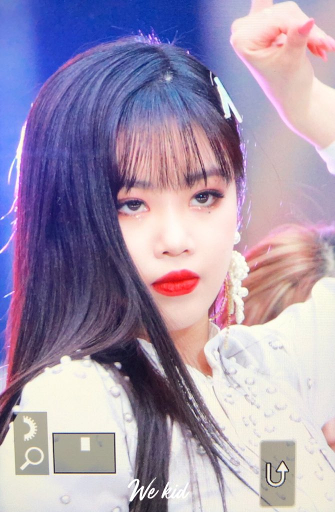 190518 드림콘서트

데이터야 올라가ㅏㅏㅏㅏ
대 존 예

#여자아이들 #서수진 #SOOJIN

<a href="/G_I_DLE/">조명철</a>  #체수수