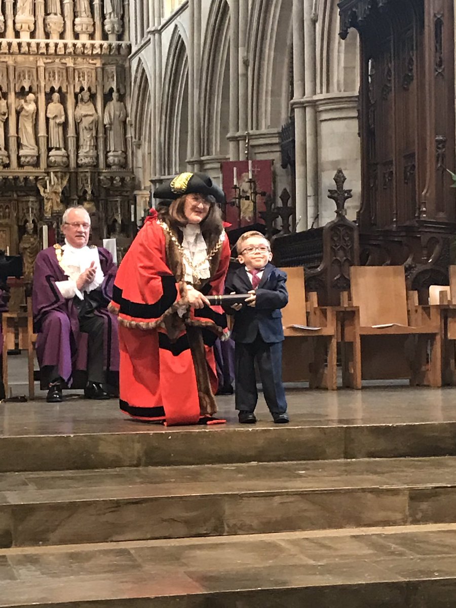 Evelyn Akoto tweet media