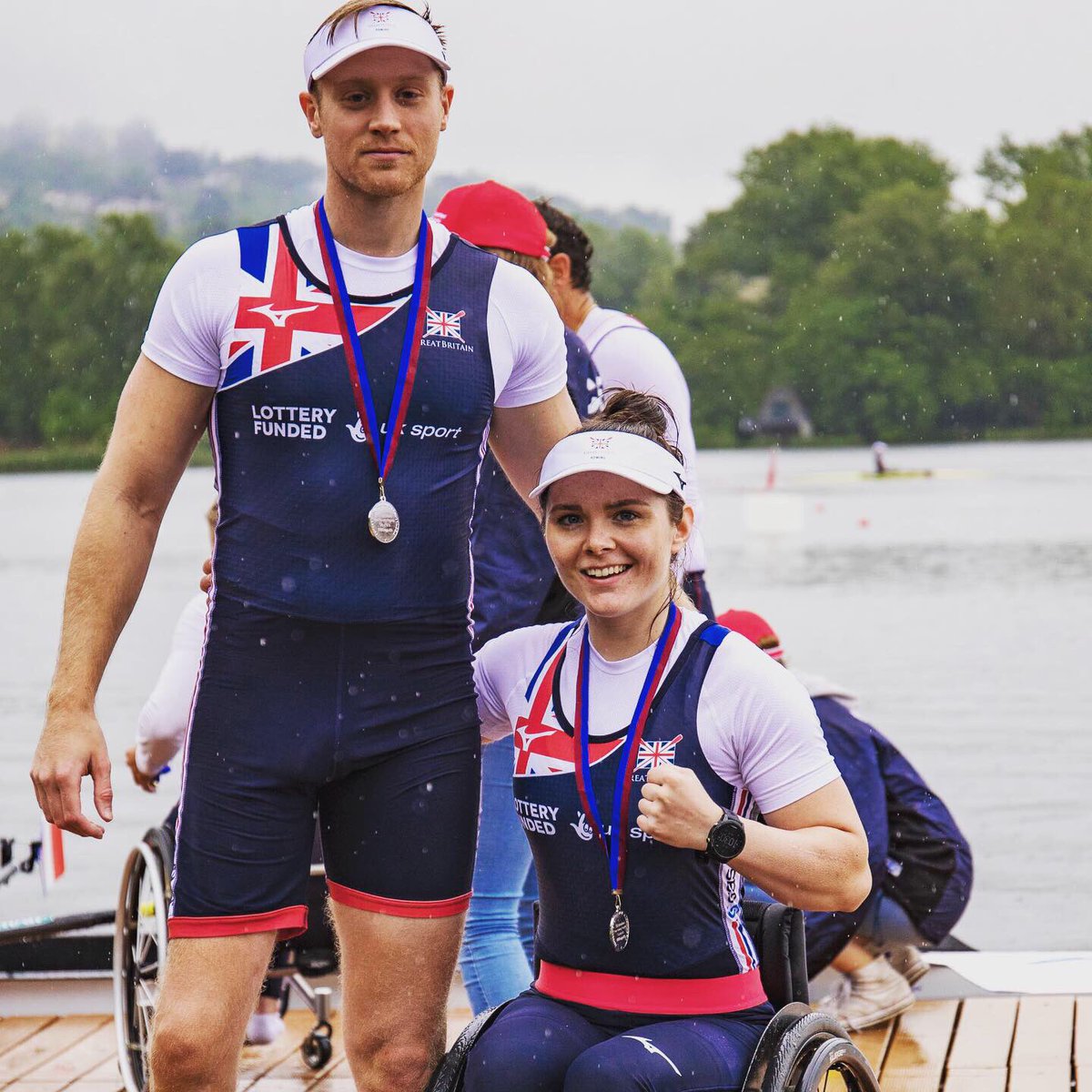 BritishRowing's tweet photo. Gold🥇Silver🥈Bronze🥉

Every colour of medal for GB at the Gavirate International Regatta in Saturday’s A finals:

PR3 Mix4+ 🥇
PR2 Mix2x 🥈
PR1 M1x 🥉 Pritchard
PR1 M1x 4️⃣ Houghton

#GBRowingTeam #ParaRowing #Gavirate2019 #rowing
📸 @allmarkone https://t.co/nfSuDAMdVY