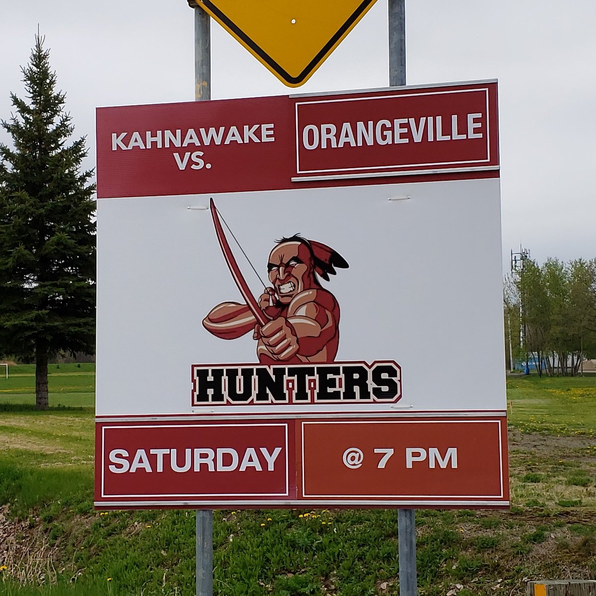 Orangeville Gets a stop on the Rez tonight. Game time 7pm vs The Hunters <a href="/JrBNorthmen/">Orangeville Jr. B Northmen</a> <a href="/officialOJBLL/">OJBLL</a>