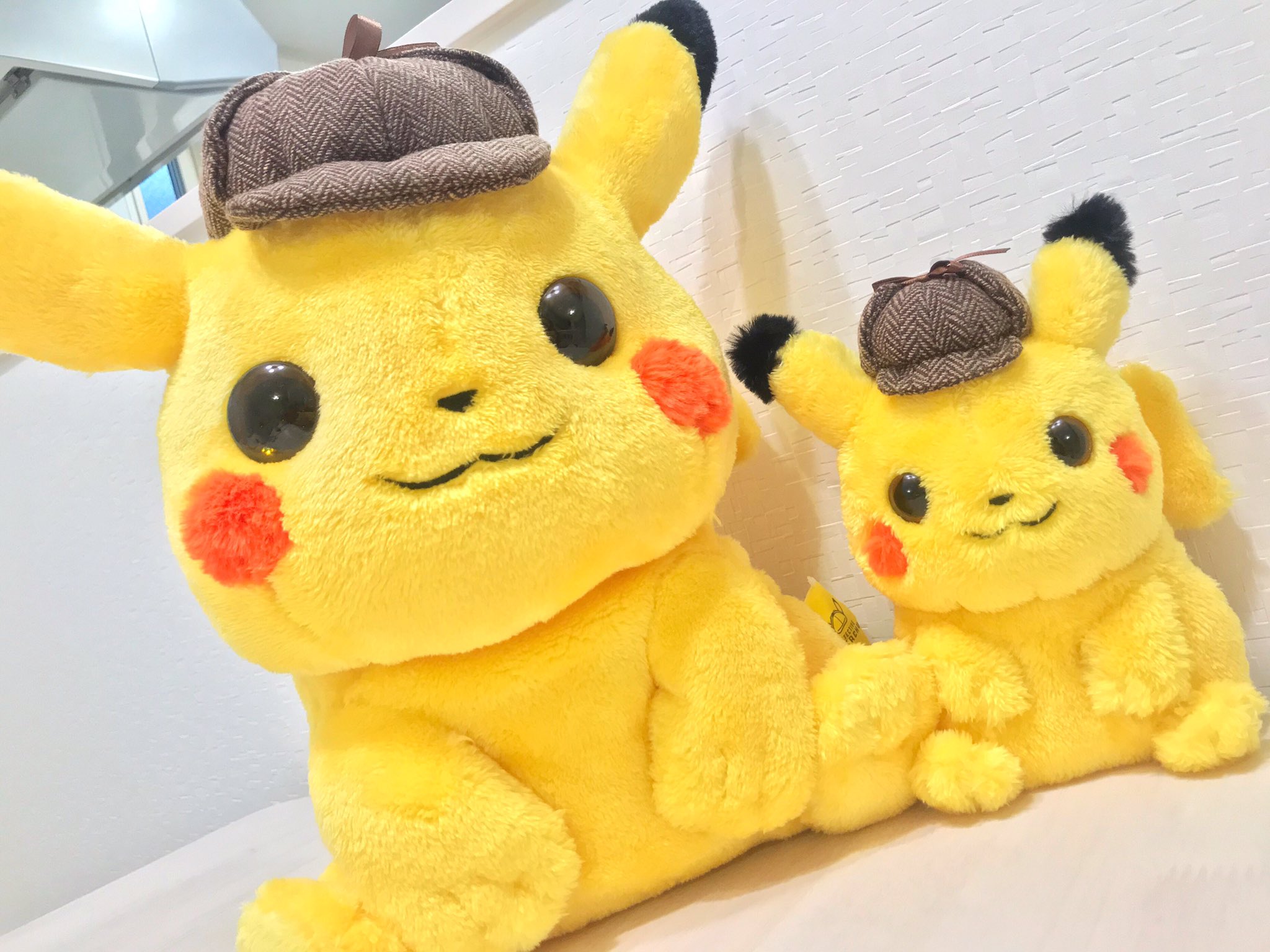 ヒノッチ Twitter ನಲ ಲ 三英貿易の名探偵ピカチュウのもちふわクッションにがまぐちポシェットお迎えしたよ もう実質ぬいぐるみ ほんっとふわふわのもこもこでめっきゃわです 抱き枕にしちゃうぞーーー 名探偵ピカチュウ Pikapika ヒノッチ Twitter ನಲ ಲ 三英貿易の名探偵ピカチュウのもちふわクッションにがまぐちポシェットお迎えしたよ もう実質ぬいぐるみ ほんっとふわふわのもこもこでめっきゃわです 抱き枕にしちゃうぞーーー 名探偵ピカチュウ Pikapika