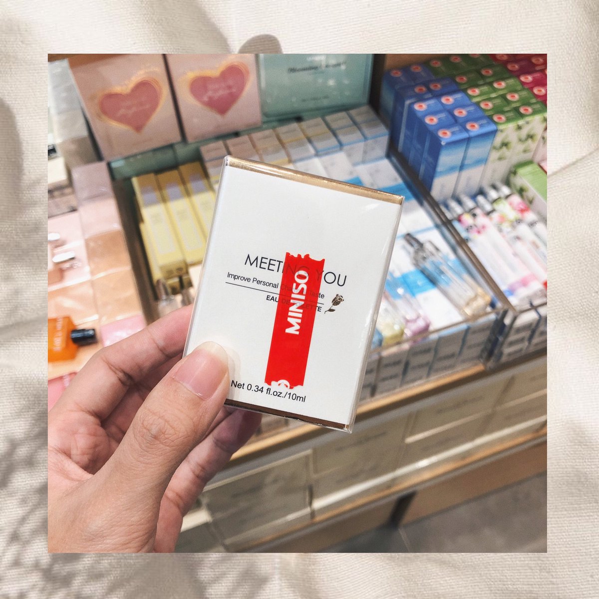 nsnromeo's tweet image. ไปเดินเล่น miniso มา จำได้ว่าน้ำหอมกลิ่น meeting you เคยฮิตมากก เลยซื้อมาแจก follower ของเค้าค้าบ กติกาแค่ RT+Follow ค่า แจกตอนคนรีทวิตถึง 500 น้า #pamelingiveaway #แจกฟรี #แจกฟรีไม่รีได้ไง #แจกแก้เครียด #น้ำหอมminiso