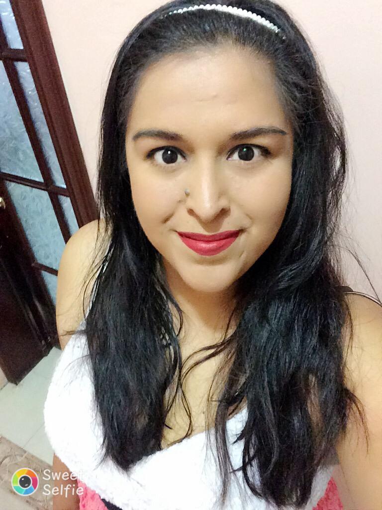 celinaantojos's tweet photo. Adivinen quien salió de noche hoy... #poyo #GoodNigth #happines #SNTE5 #Región4 #enguapa https://t.co/3ppbq6St0H