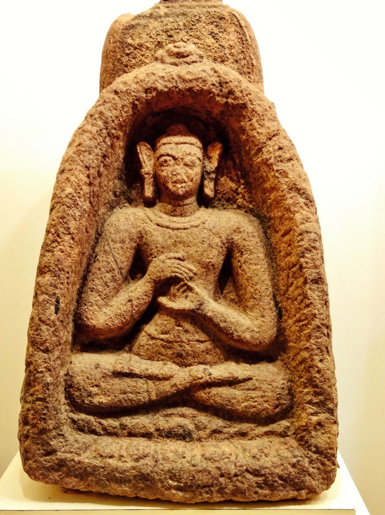 mishra9_supriya's tweet image. May the path shown by the #EnlightenedOne towards realisation of Truth, Enlighten our minds...😇
#HappyBuddhaPurnima 
#BuddhaPurnima 
#Buddha in Byakhyayana Mudra
Rare image of #buddha
4th/5th CE
#Langudi
#Jajpur #Odisha 
@TheCrazy_Freak @ashishsarangi
@ashishkumar_tw