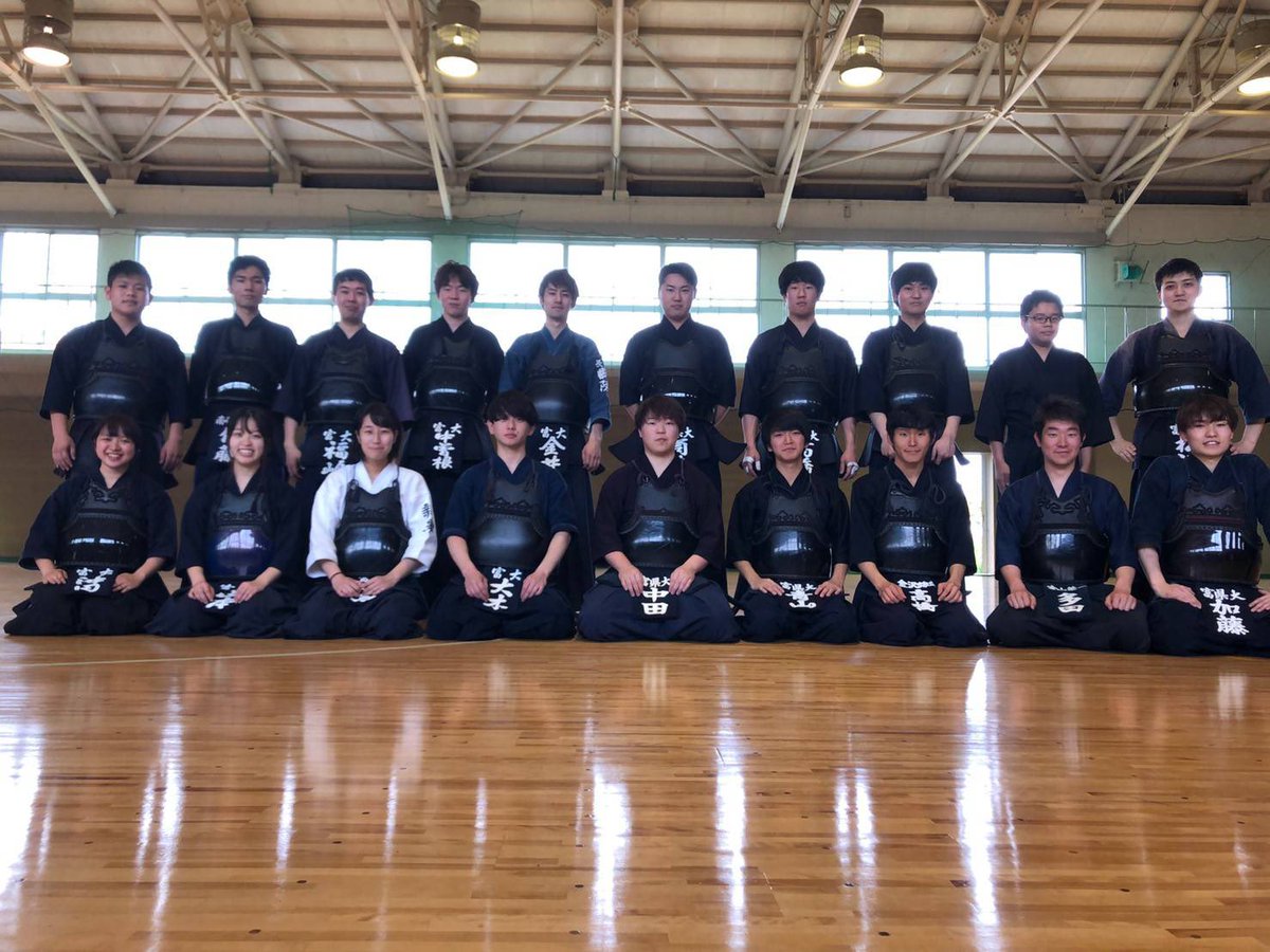 本日は富山県立大学さんと稽古をさせて頂きました！
とてもいい刺激になりました😃
ありがとうございました！