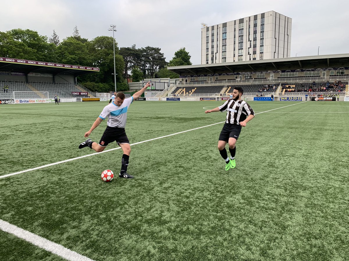 morethanwordsc's tweet photo. Another fundraising event took place last night where @kentpolicemaid took on @maidstonebc in a Charity football match ⚽️

This year Maidstone Police came out the winners with the final score 3-1. 

Over £1,000 was raised on the night to be split between #MTW &amp; WhiteRibbon 🙌🏻🙌🏻🙌🏻 https://t.co/GnMmZFQtFV