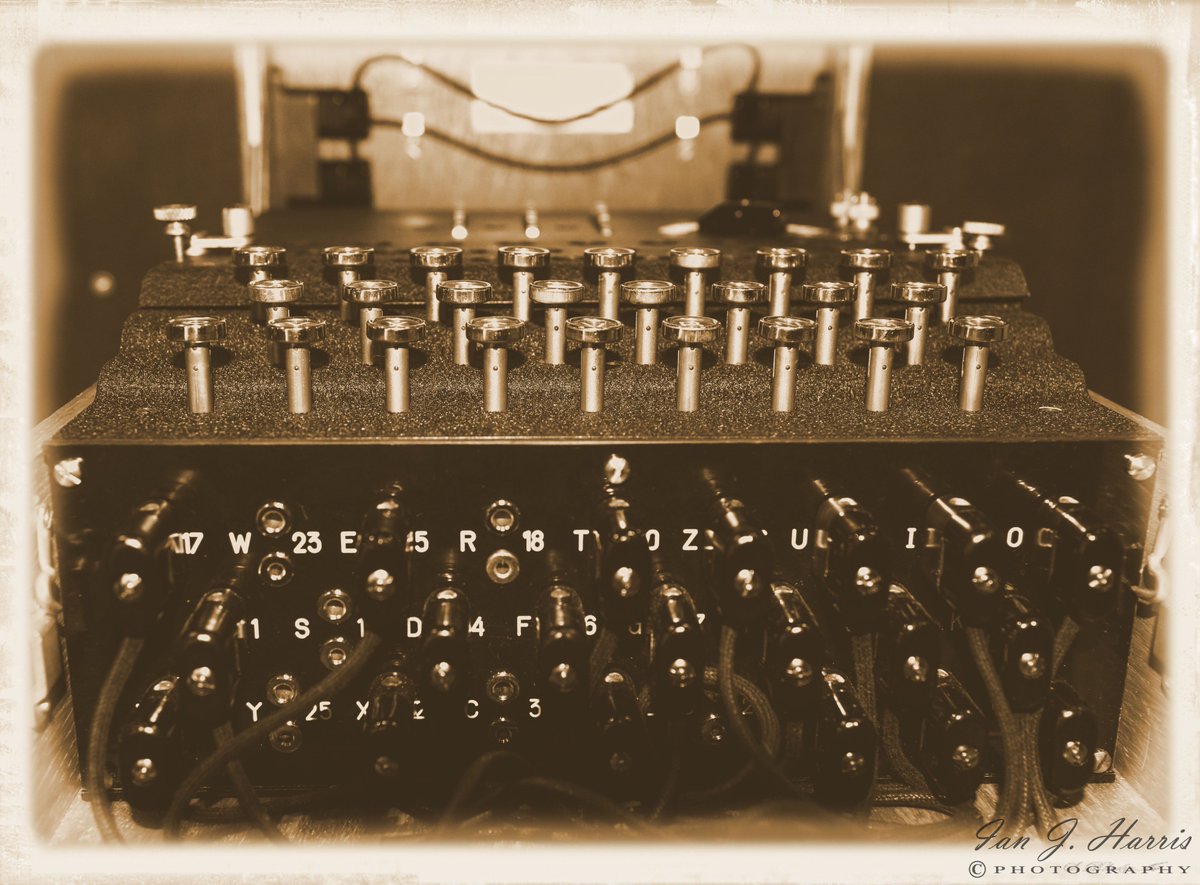 hellired3's tweet photo. a recent trip to @bletchleypark #BletchleyPark #Enigma #MusMem #BW #WW2 #DDay75 #photography 📷😎 https://t.co/nVAdjGmu3v