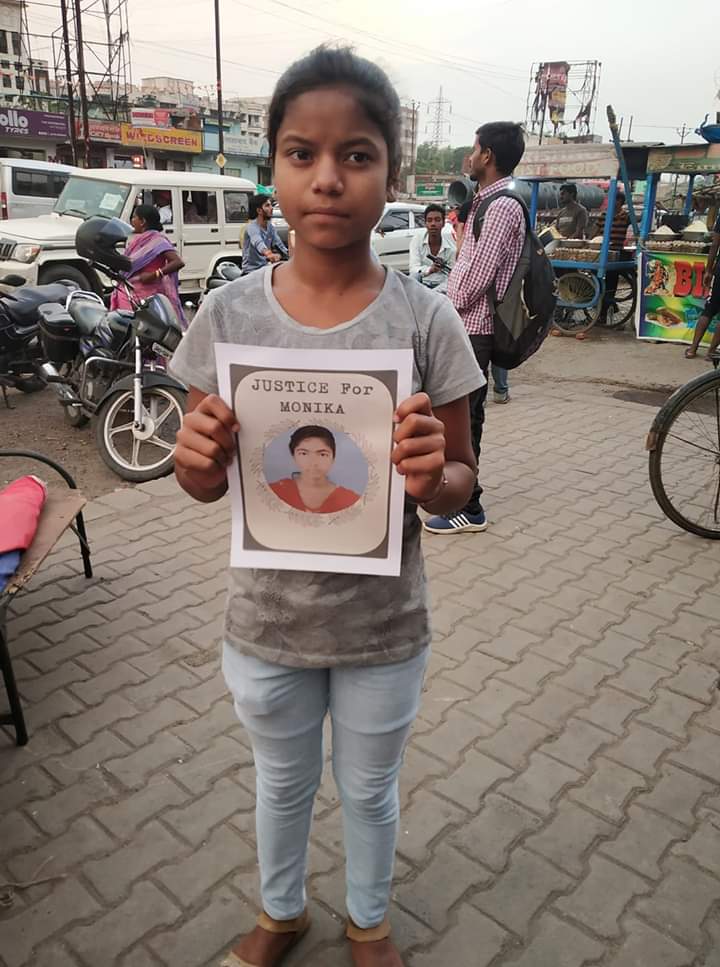 RajdeepMahato6's tweet photo. Give us a safe secure future 

#Justice4MonikaMahato  Di https://t.co/TyXG6vMEyO