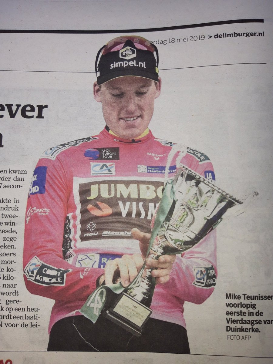 Zou ik wel aan kunnen wennen denk, onze eigen <a href="/MikeTeunissen/">Mike Teunissen</a> in het rose..... #binckbankttourvenray
