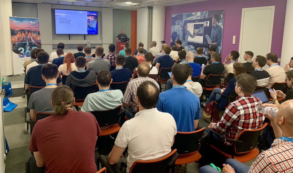 WaelHamze's tweet image. Excellent session by @rappen showing everyone how to create a new #XrmToolBox tool from scratch at #365SaturdayKyiv @Dyn365Community