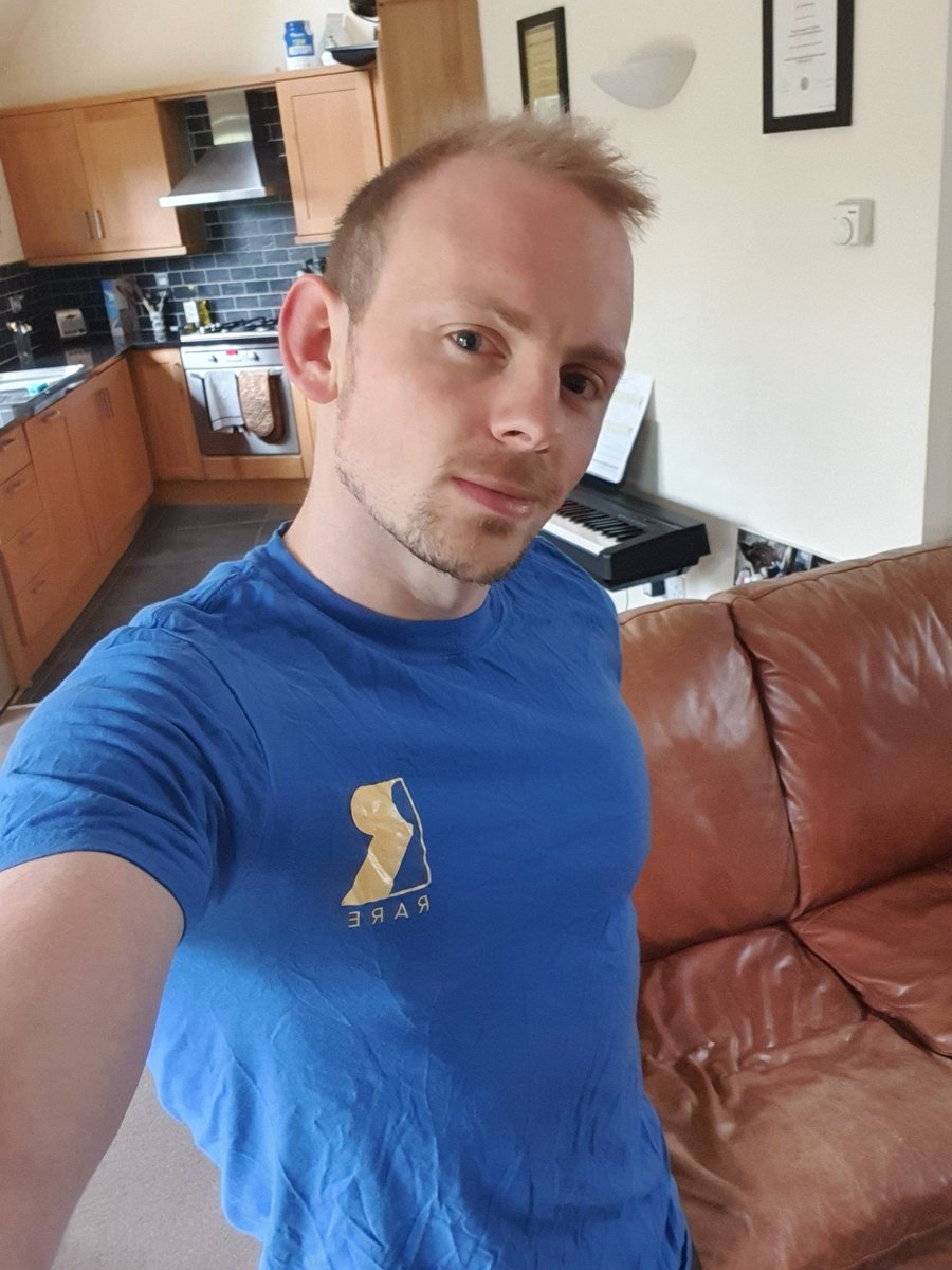 JasonRCross's tweet image. It's #roughrunner time! Representing @RareLtd with a team of fellow pain enthusiasts.