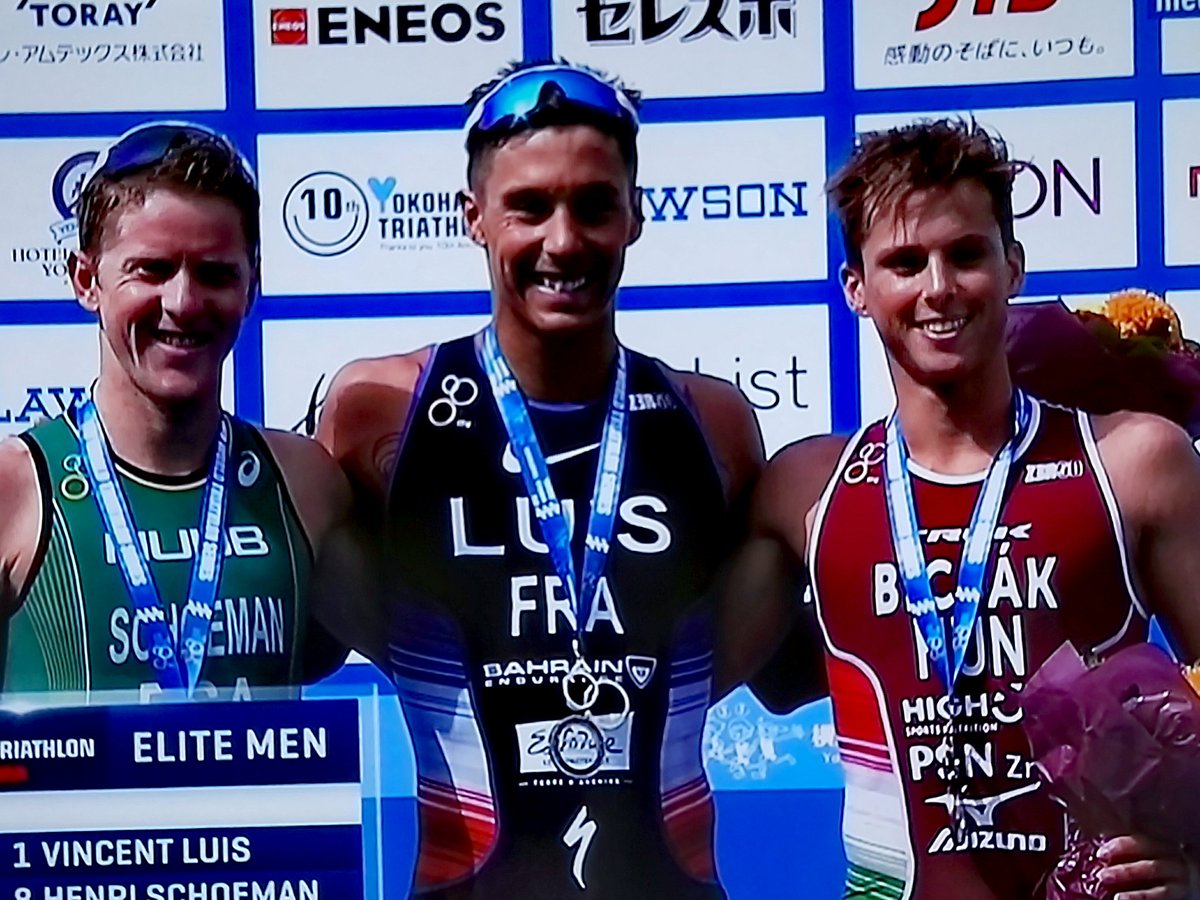 SteGenevieveTri's tweet photo. #WTSYokohama #triathlon #Essonne Marseillaise pour @vincentluistri qui réalise la course parfaite et consolide sa place de leader. @lachainelequipe @sophierigault @CDEssonne  @cedric_gosse @FFTRI @Benjam1Maze @CoeurEssonne @durovray    @PichonMarinette  @CdtEssonne https://t.co/pJ2mONNLXH