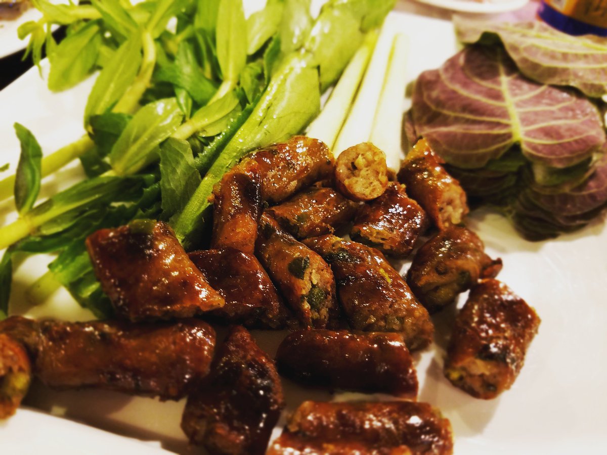 ntvblog's tweet photo. Dồi dê - Goat's tripe #doide #dồidê #goattripe #goat #famousfood #amazingfood #eatwell #eatfamous #delicious #tasty #spicy #food #foodie #foodporn #igfood #saigonfood #vietnamcuisine #vietnamesefood #vietfood #vietnamfood #vietnam🇻🇳 https://t.co/mB65F0HjoV