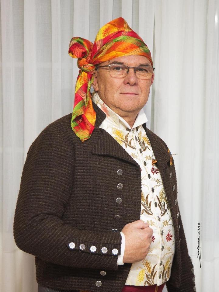 El dissabte 27 d’abril en Junta General ordinària ha segut reelegit  
   Vicente Beltrán i Mas
President de la Falla Placeta del Marques, per setè any consecutiu. 
Enhorabona i benvingudes Falles 2020🎉🎉