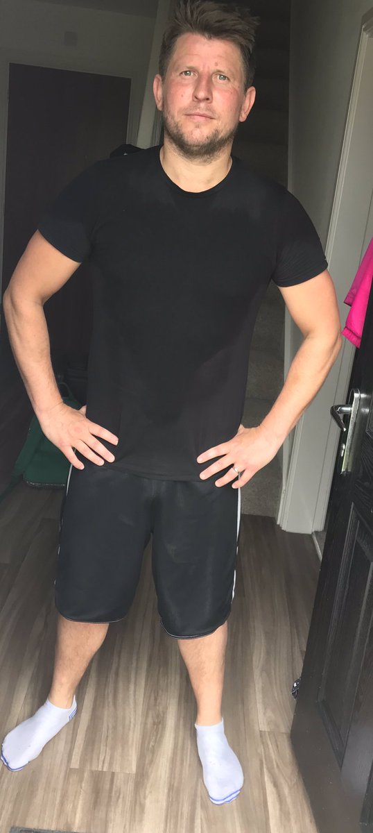 GrahamTudor77's tweet image. Week 5 of 6 intensive training in prep for the @brothers_beyond tour! Trying to give @mike_holoway a run for his money 🌈🌈🌈 #payinsweat!