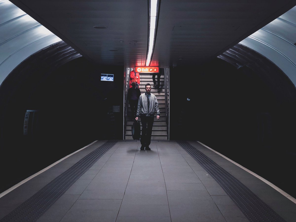 rjpimage's tweet photo. #glasgow #documentary #photography #urban #street #underground #subway #symmetry #wrongplatform #architecture #design #stranger #human #atmospheric @sonyalphastreet @instaglasgow @sonyimages @documentingbritain @icanhub https://t.co/1bZfUpmrlD