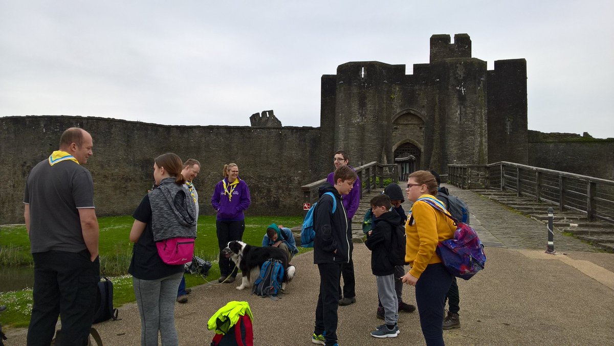 Catrin Hall tweet media