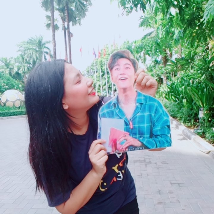 Khinzaroo2's tweet photo. @MPalittlebit @Mmarksiwat #Siwatlove #Togethersiwat #Thankyou For looking me~~#Siwatheart @Mmarksiwat https://t.co/3g1F8ZF6At