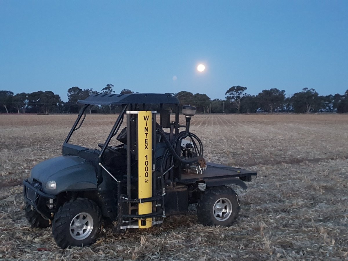 Time to call it a day soil sampling.  2ha grid, 3 depths, complete analysis.   #SoilTestPro Results will be interesting, fixing it may be challenging