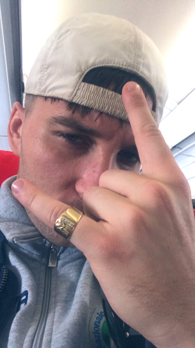 MattiaBriga's tweet photo. Ho dormito 18 minuti. Faccio 3 gol e mi rimetto a dormire. Sto ancora all’Auditorium. Grazie 🙏🏼 https://t.co/2Fv6gGePlT