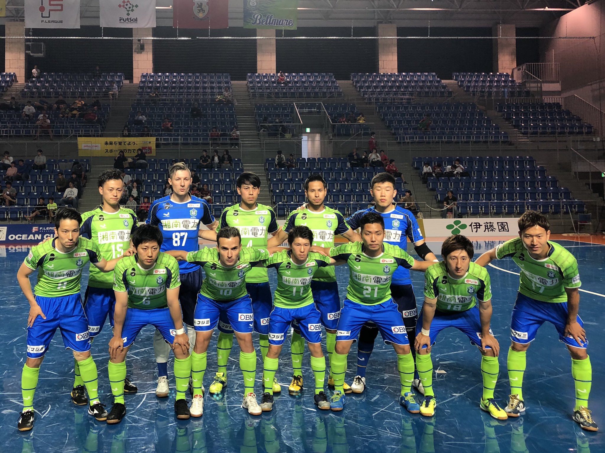 Twitter 上的 公式 湘南ベルマーレフットサルクラブ 試合速報 5 18 ｆリーグオーシャンカップ 19 Vs立川 府中 湘南ベルマーレ 0 0 立川 府中アスレティックfc 前半キックオフ Bellmare F フットサル T Co W5laky7fts Twitter