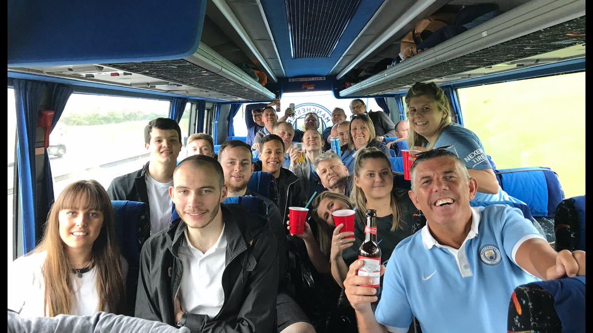On the way to Wembley with <a href="/CheadleBlues/">Cheadle Blues</a> #mcfc