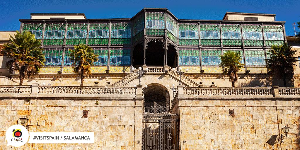 EspanaEnLatam's tweet image. ¡El #DíaInternacionaldelosMuseos ya está aquí! Para celebrar esta fecha tan especial, muchas pinacotecas y espacios museísticos de España abrirán gratuitamente sus puertas al público ofreciendo numerosas actividades. ¿Qué museo español visitarías tú? #VisitSpain #SpainArt