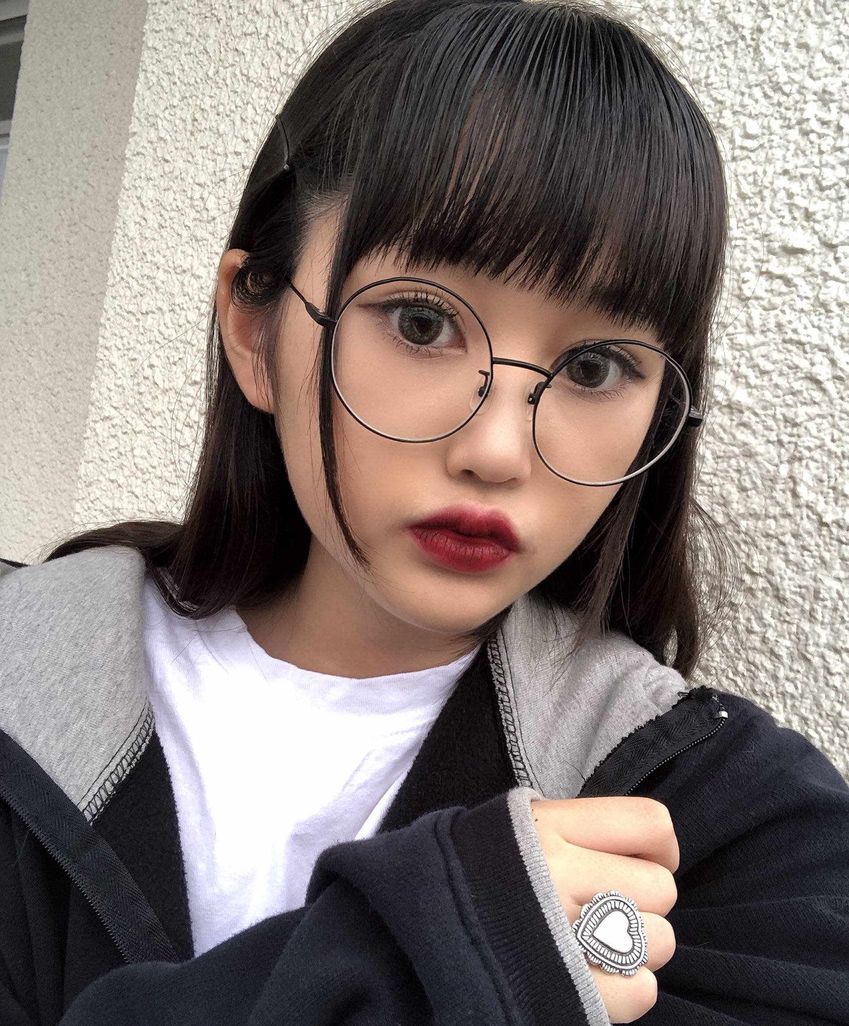 ゆいまる 久しぶりです Jcミスコン19 中2 中学生女子 眼鏡女子 らぶりつください 雰囲気嫌いじゃないよって人rt すこしでもいいなと思ったらいいね ゆいまる T Co Lknknsvpwl Twitter