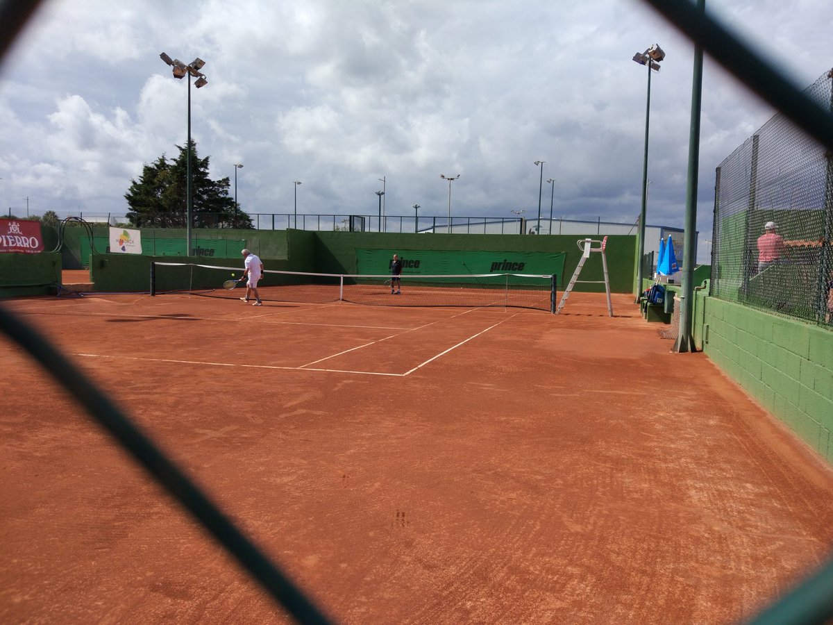 ClubTenisMahon's tweet photo. Tercera jornada del Torneo ITF Senior. https://t.co/RRIltYwBnP