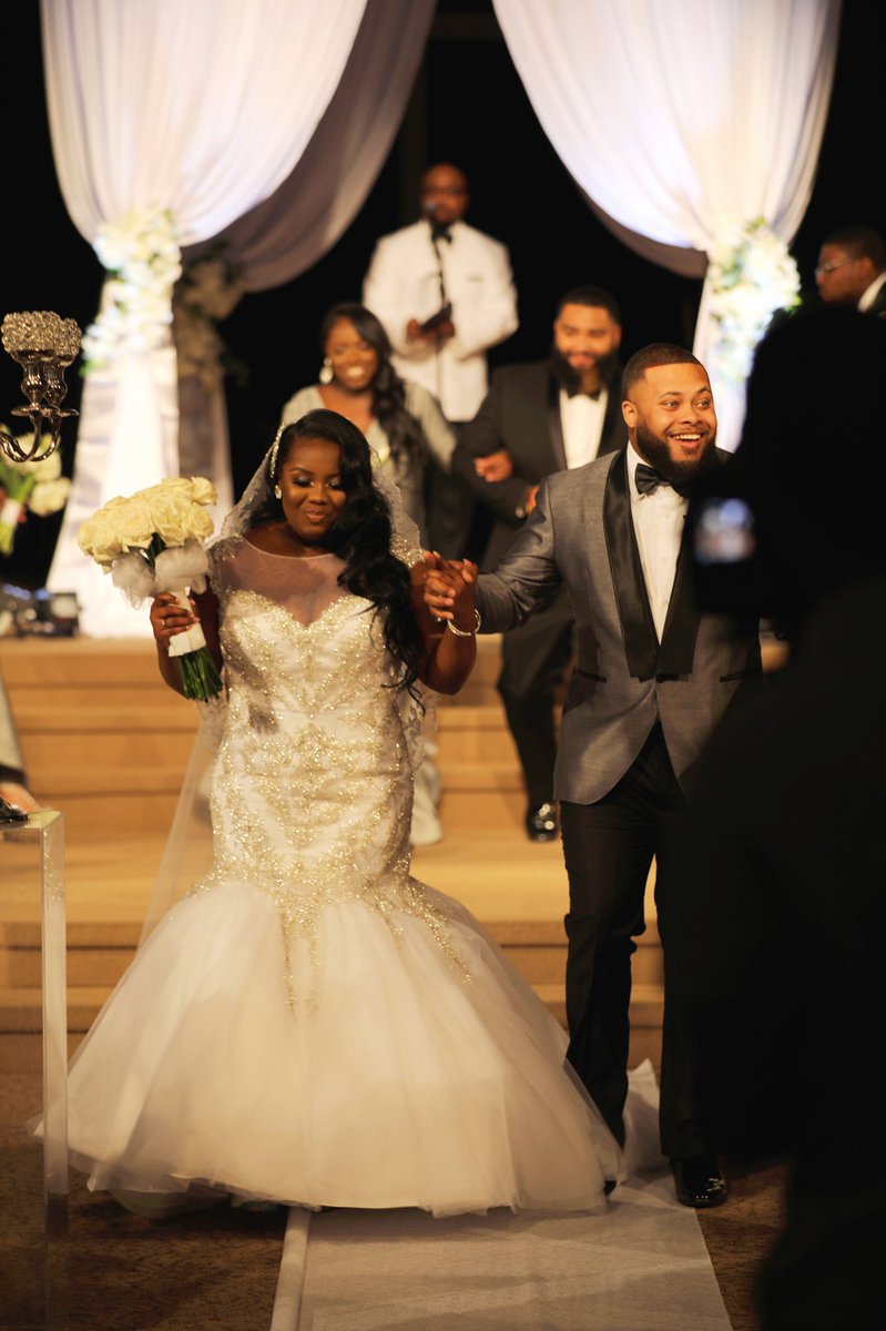 joshlynedwards_'s tweet photo. Mr. & Mrs. Edwards ❤️ 4/27/18 #alwaysandforedwards https://t.co/d8XVDDKMOJ