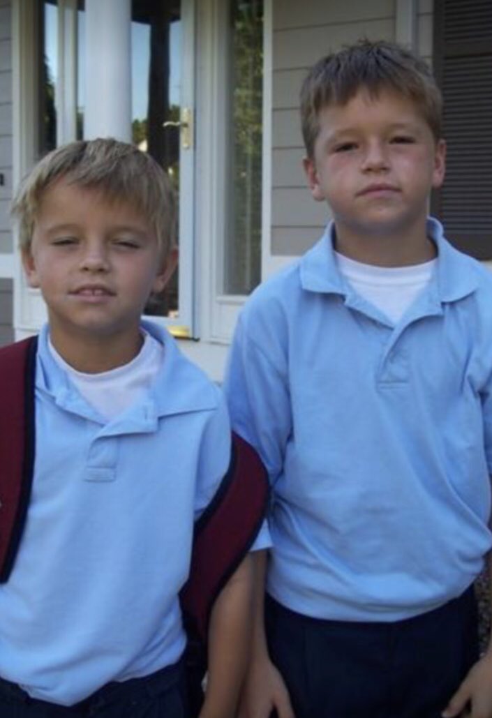 Robbietrout24's tweet photo. Happy birthday T GRIZ. Hope you have a dece day. Wanna sleep on the floor tonight ? @rtrout111 😍 https://t.co/PTLQsoUT44