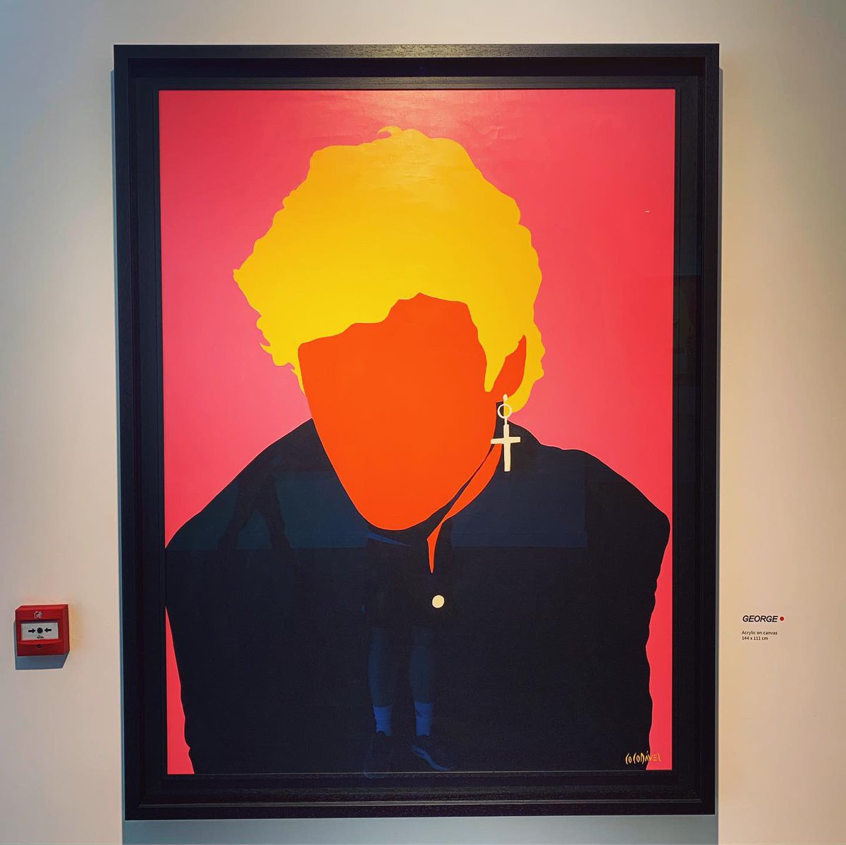 allywolf's tweet photo. Not normally an art based human but the work of @cocodavez at @MaddoxGallery is brilliant.
I want them all.
Well worth a browse if anyone loves their pop and culture based art.
#nametheface https://t.co/P7UcXy4dpY