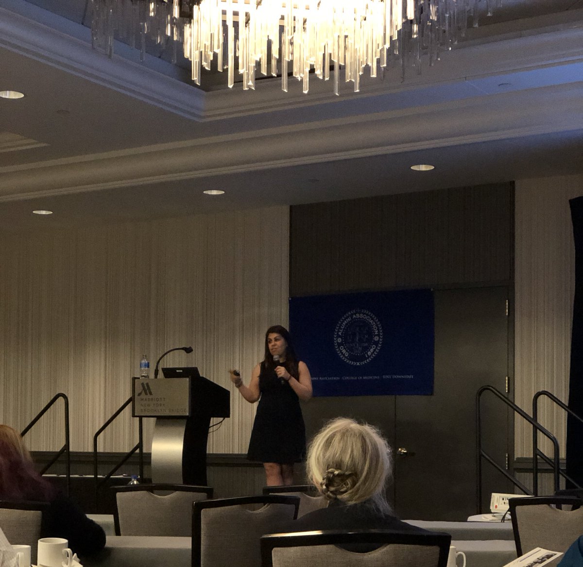 DownstateAlumni's tweet image. Dr. @darakass speaking on “Advancing Gender Equity: From Podcasts to Podiums” at our Scientific Program!