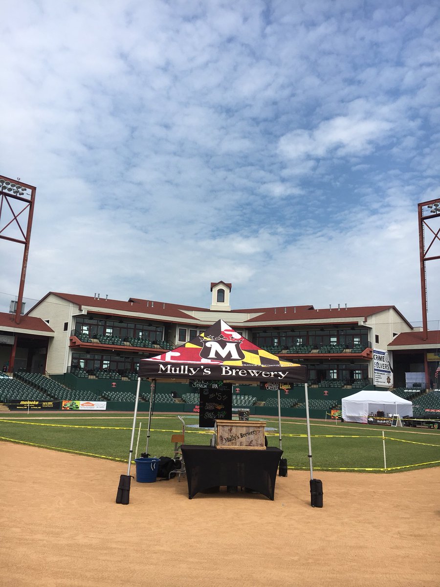 Today we’re at Regency Stadium for Pork in the Park. Come out grab a beer, watch the bbq competition, eat some delicious food and check out all the great vendors!