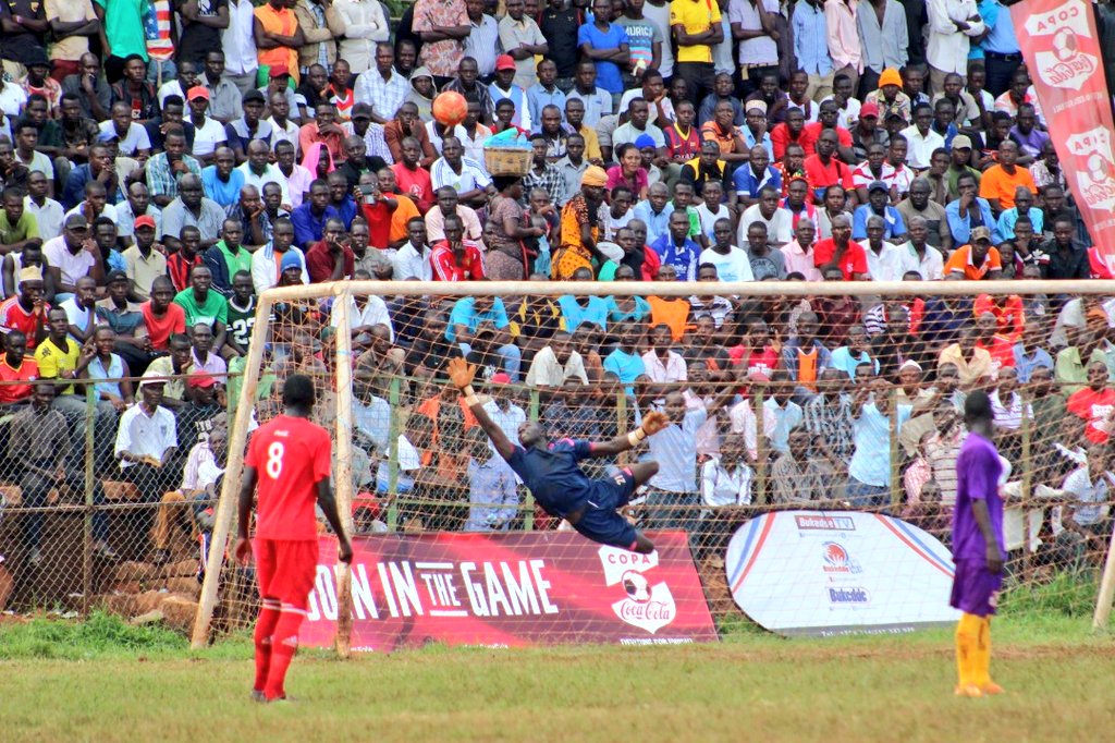 XfmUG's tweet photo. @SMASK_School have been crowned the #COPAUG2019 champions after thumping Jinja S.S in the finals.
FT Score:
St. Mary's Kitende 3-1 Jinja S.S https://t.co/gmm7jM2nQI