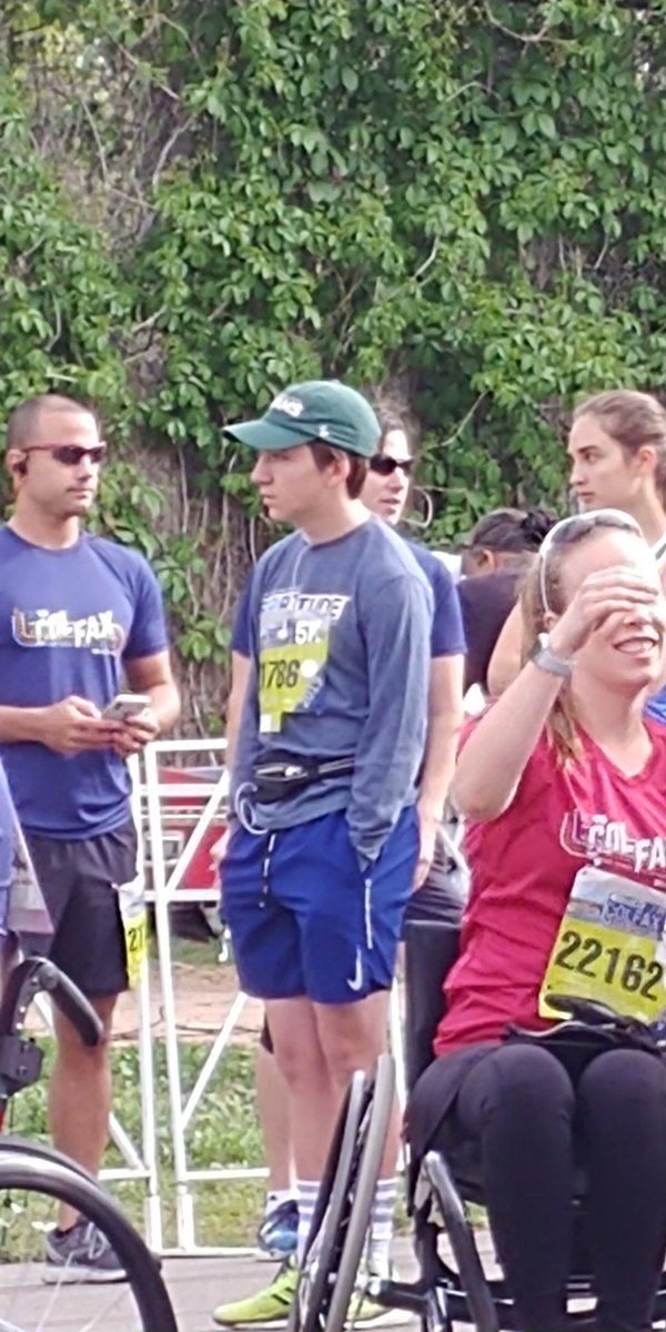 DadLaxCoach's tweet photo. Running @runcolfax 5k today #WaveA #MovinFast https://t.co/eMLIUzkJeb