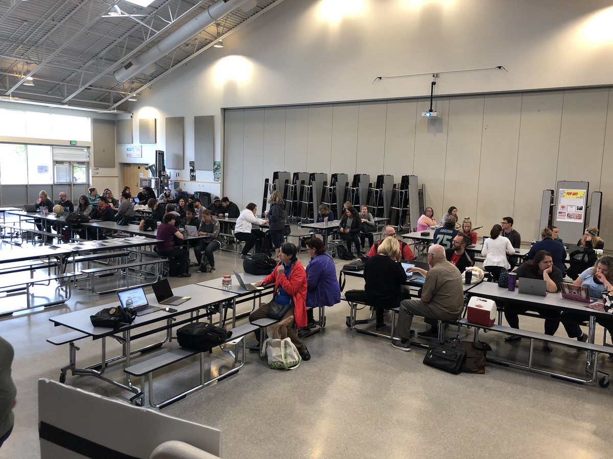 Teacher_Bryan's tweet photo. The DL team is spending another wonderful Saturday with @BethelSD teachers learning how to integrate digital tools to see what students have learned!! https://t.co/6MQd7q5sv1