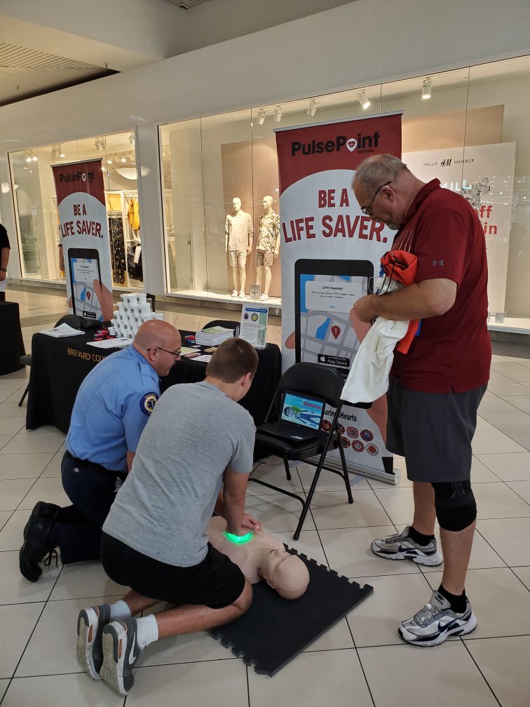 EMSOfficer's tweet photo. Although EMS Week 2019 officially begins tomorrow, the BCFREMS CPR Team is hard at work today, at the Melbourne Square Mall, promoting the importance of learning CPR.  Be sure to stop by and say hello to  the BCFREMS team. #BCFREMS #BCFRCares #BCFREMSCatalyst #ProudlyServingBC https://t.co/FADu8TCugh