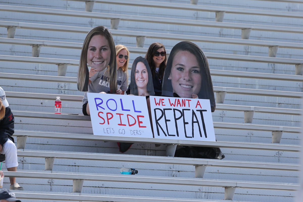 End of season shoutout to all the PARENTS, SIBLINGS, ALUMNAE, &amp; SUPER FANS who supported us all year‼️You make every game feel like a home game🥳👏🏼🕷#spidersareEVERYWHERE