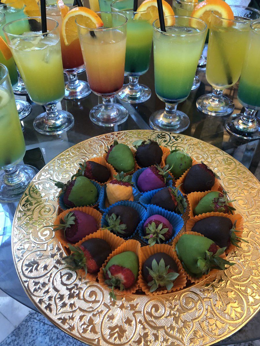 MVladisavljevic's tweet image. Turci kidaju ove dočeke! #bigblueleto2019 #RixosSunGate