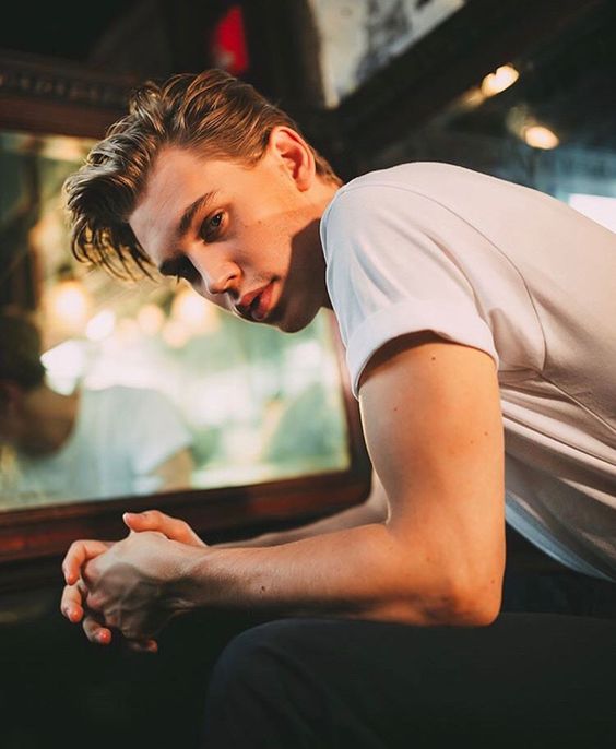 goldxnscvmxndr's tweet photo. .       ‣  sϙᴜᴀᴅ ᴅᴇ ʟᴀ 3ᴇʀᴀ ɢᴇɴᴇʀᴀᴄɪᴏɴ
         
    ━━S ᴇ    ʙ ᴜ s ᴄ ᴀ

              ༿༼ 『Lᴏᴜɪs Wᴇᴀsʟᴇʏ 』 ༽༾
         彡╰ ·:FC﹕Aᴜsᴛɪɴ Bᴜᴛʟᴇʀ.

  ━━━ ƪ ʀ̤ᴛ̤. https://t.co/1IswwjYQOq
