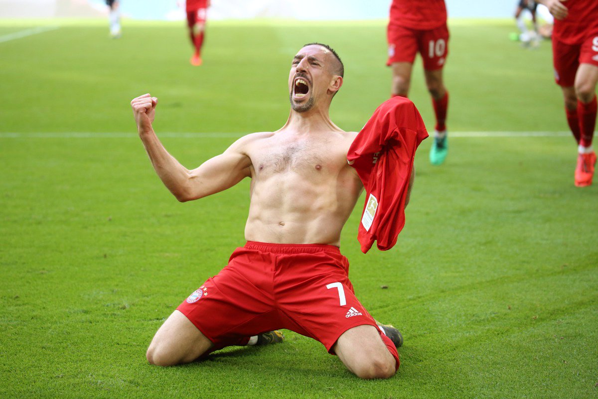 FCBayernUS's tweet photo. #Robbery: A Bavarian Fairy tale. 🐐🐐 https://t.co/56E3WshYcJ