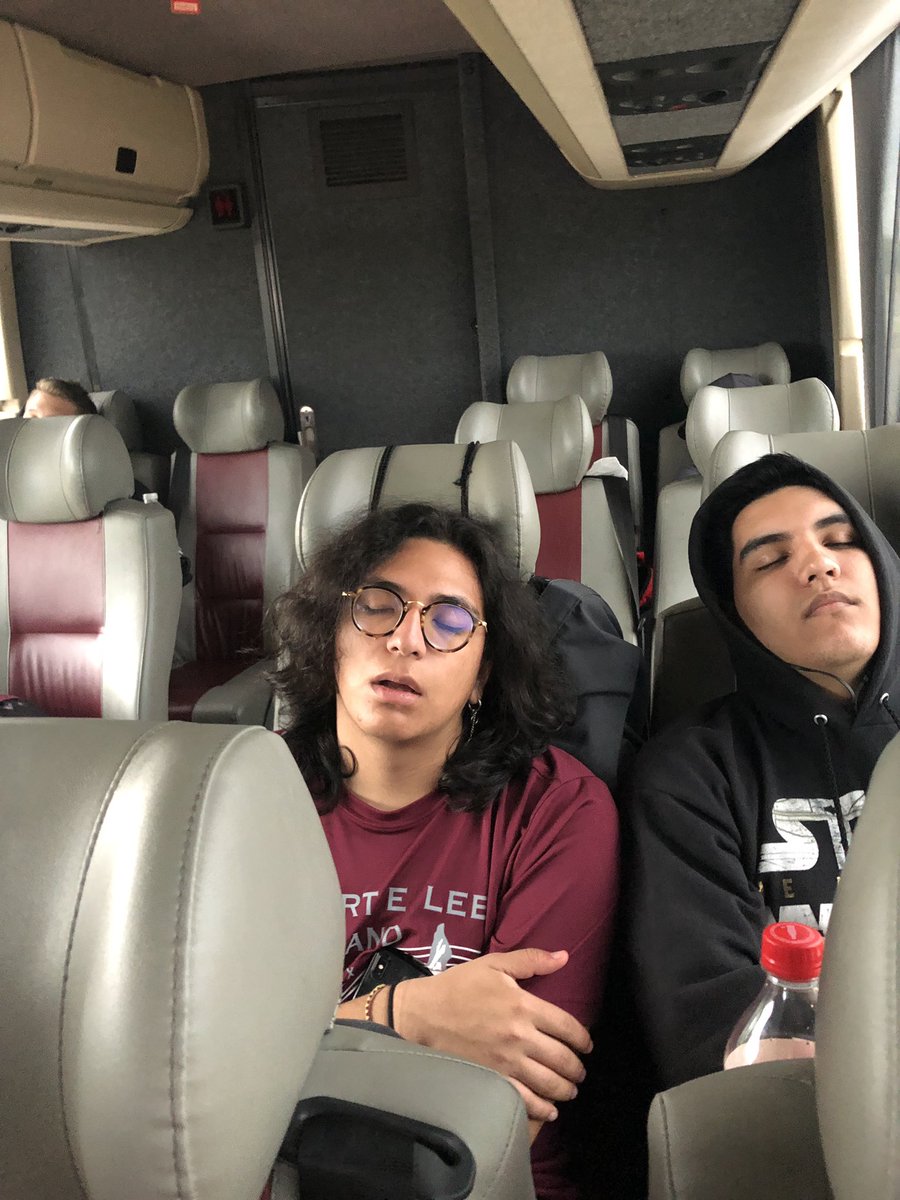 lee_drumline's tweet photo. On our way to Dallas! https://t.co/s0K5PVo2rW