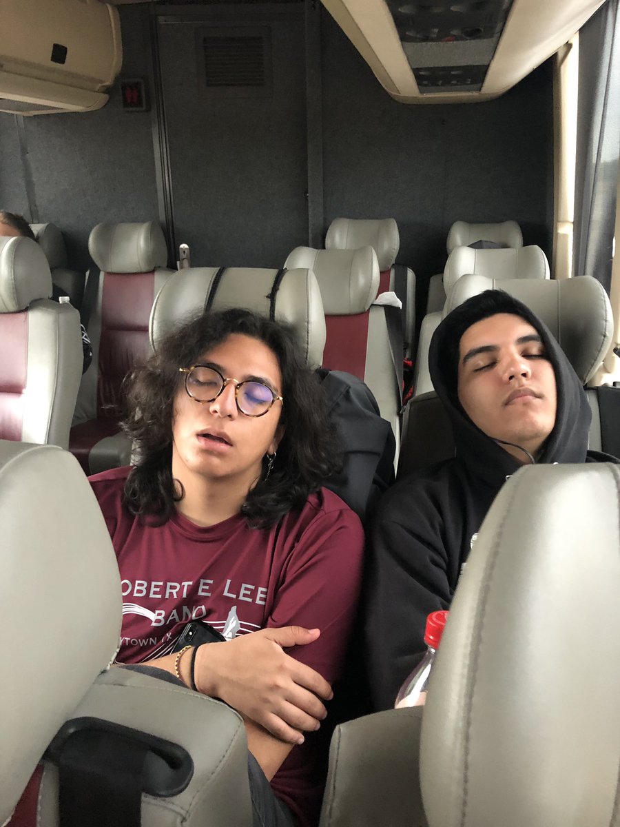 lee_drumline's tweet photo. On our way to Dallas! https://t.co/s0K5PVo2rW