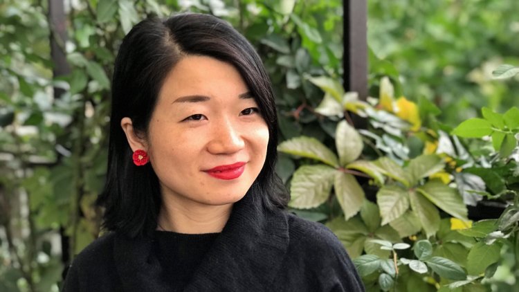 BeijingTimeOut's tweet photo. Beijing-based journalist Karoline Kan (@KarolineCQKan) explores millennial life and generational divides in her debut memoir 'Under Red Skies: Three Generations of Love, Loss, and Hope in China'. https://t.co/LnmVreBnkb https://t.co/TnCzF8Nf2f