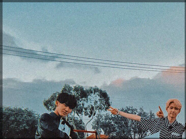 BangChan100397's tweet photo. STRAY KIDS EVERYWHERE ALL AROUND THE WORLD. ❤️💯🔥 #StrayKids https://t.co/k6jK19yqgn