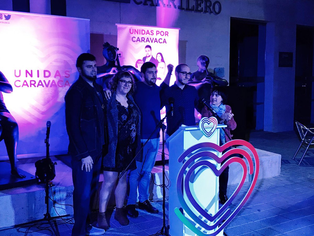 UPCaravaca's tweet photo. 🔻 Cuando se tienen buenas ideas para gestionar, la plaza se llena 💜 
Gracias a todos los asistentes a nuestro acto de campaña de anoche, y a @eherguedas por acompañarnos con sus grandes palabras. Seguimos.
#LaHoraDeLosValientes
#UnidasCaravaca
#UnidasPodemos https://t.co/YEr7BCtrqf