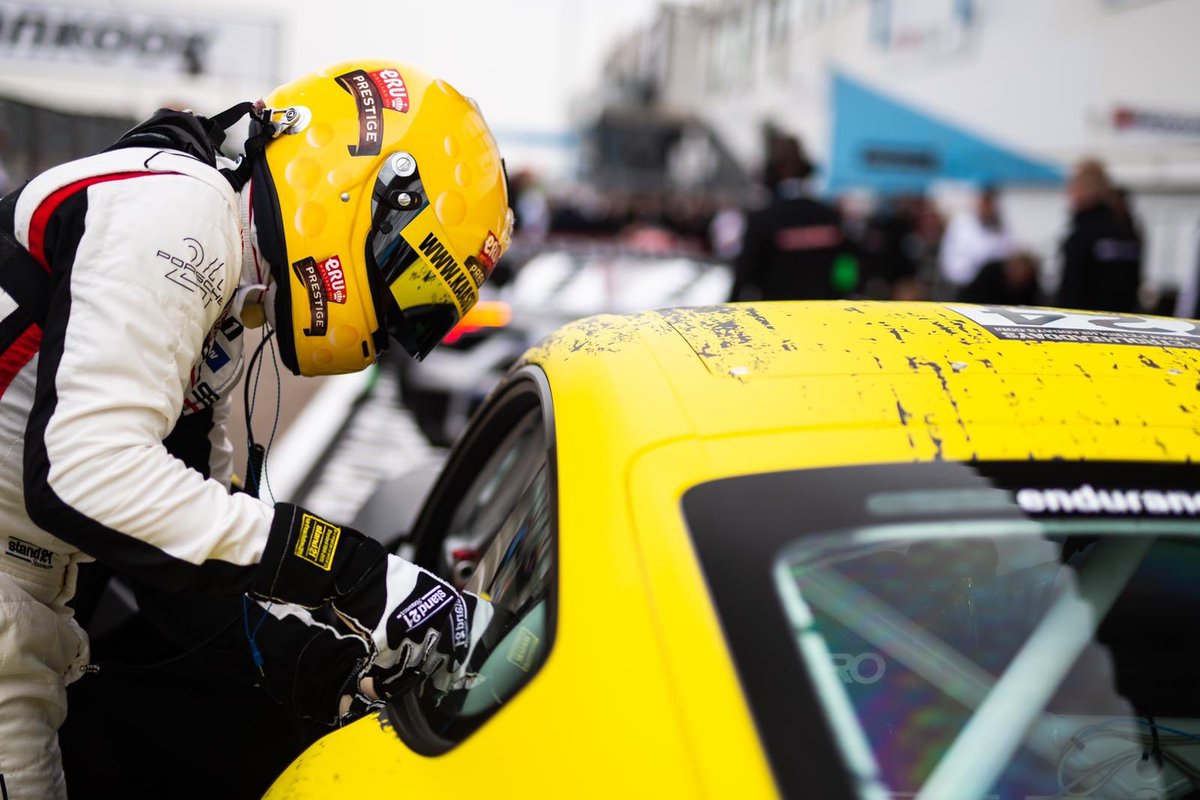 robertdoornboss's tweet photo. YES!!! 💪🏻🎉 Proud &amp; Happy to announce my renewed partnership with @eruprestige 🧀 🏎🏁 We started in #2012 with a cool campaign #eruprestige and now we are back! 👊🏻 #racing #f1 #porsche #proudtobedutch 🇳🇱 https://t.co/jRBJF9UQEP