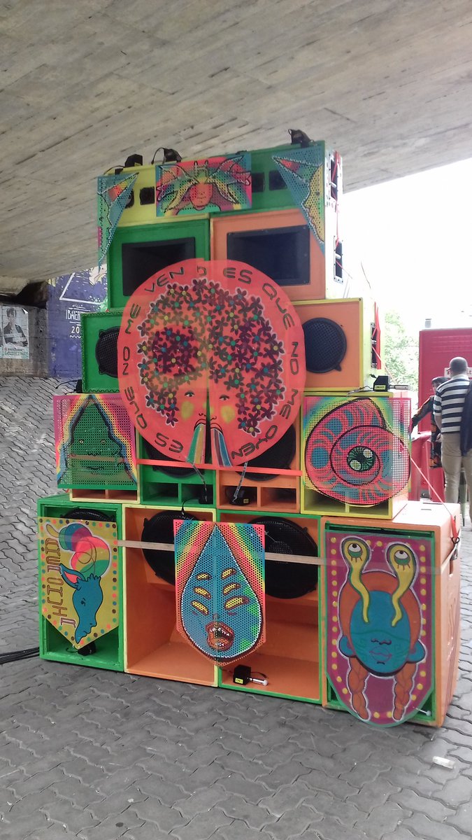 Katanga.
#Ibaiertzean 
#Sanduzelai